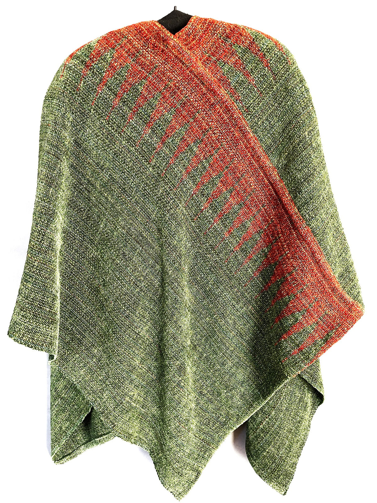 Tapestry Wrap 898
