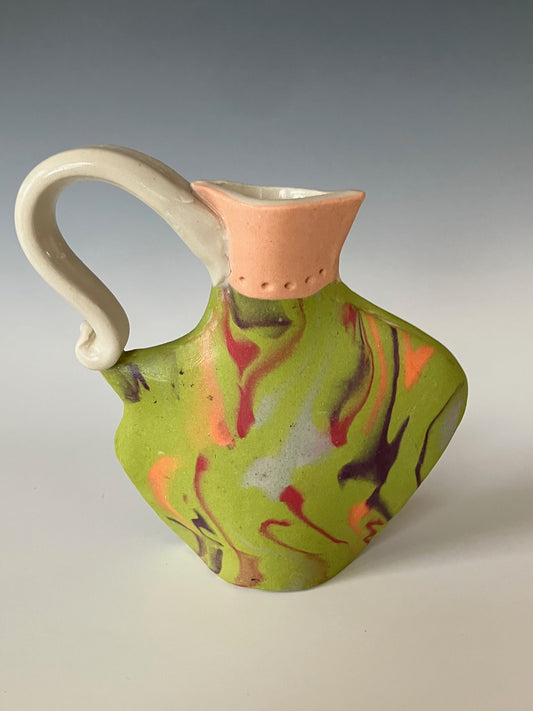 peach top mini vase 64