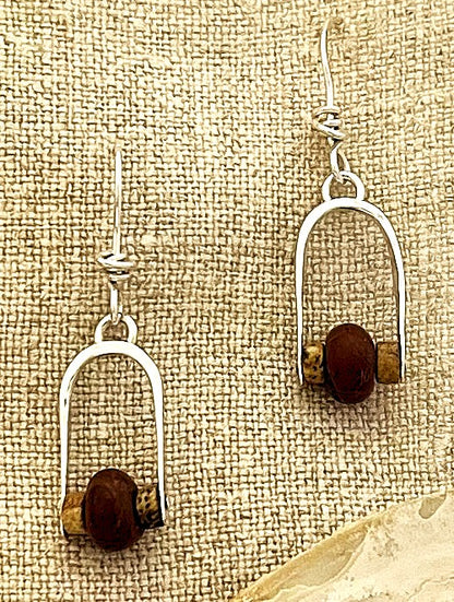 Earrings w Red & Tan