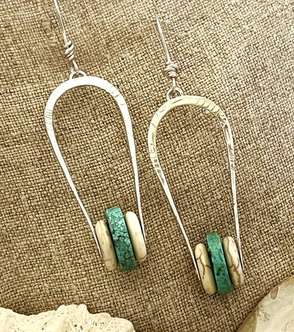 Earrings w Turquoise and Howlite