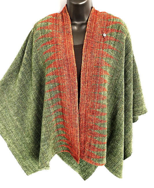 Tapestry Wrap 898