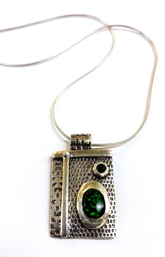 Pendant, Rectangle w Green Cultered Opals